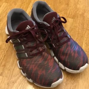 Adidas men’s shoes size 10. Maroon color.
